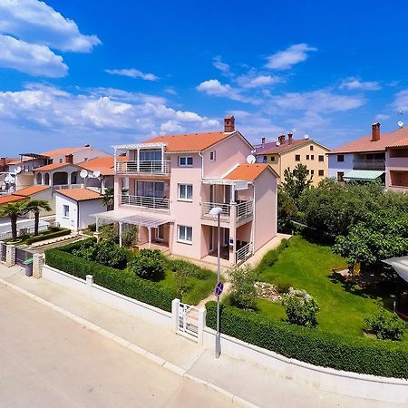 Apartments Villa Brioni I Fazana Exterior photo